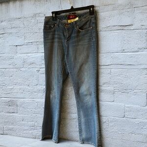 Seven 7 classic y2k whiskered bootcut mid rise whiskered jeans 6 bling pocket